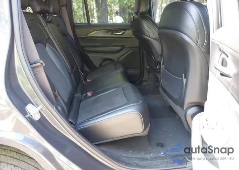 2023 Jeep Grand Cherokee Altitude 4X2 z USA, uszkodzony, nr VIN 1C4RJGAG7PC601620